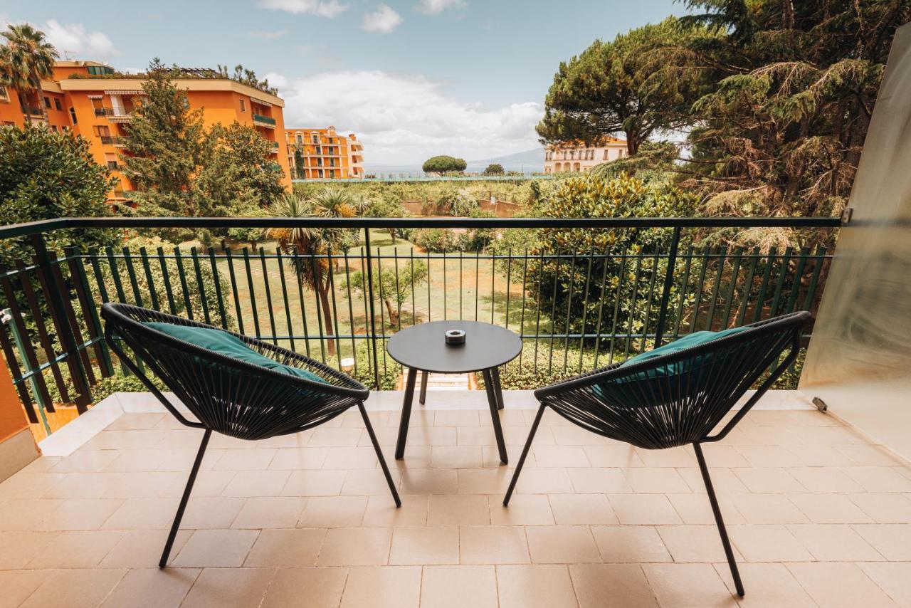 Sama Apartments Сорренто Экстерьер фото